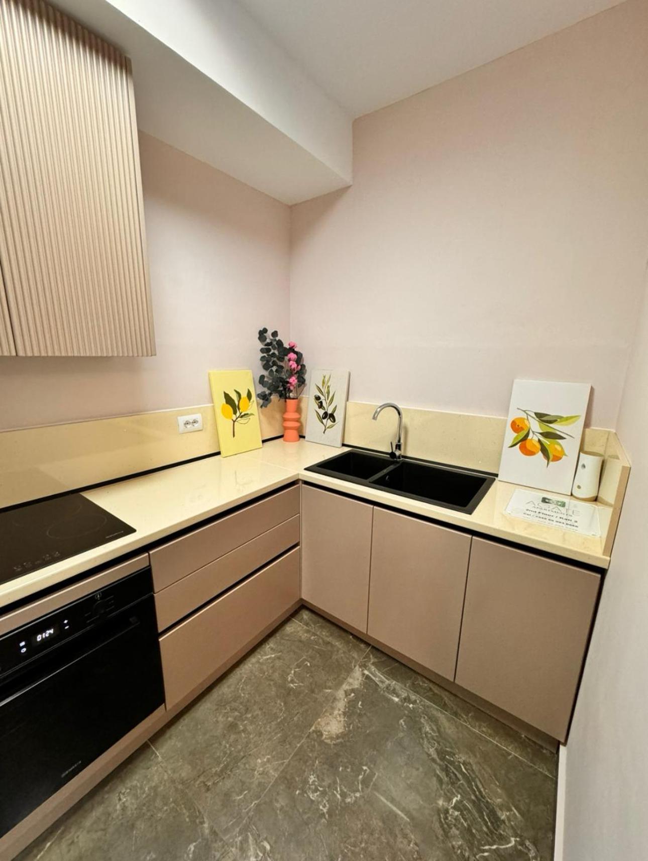 Agate City Center Apartment Tirana Exterior photo
